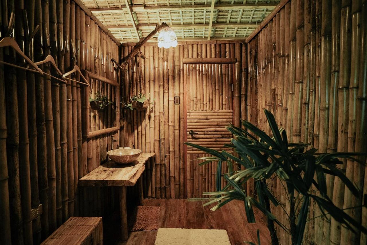 Treehouse De Valentine Villa Balamban Ngoại thất bức ảnh