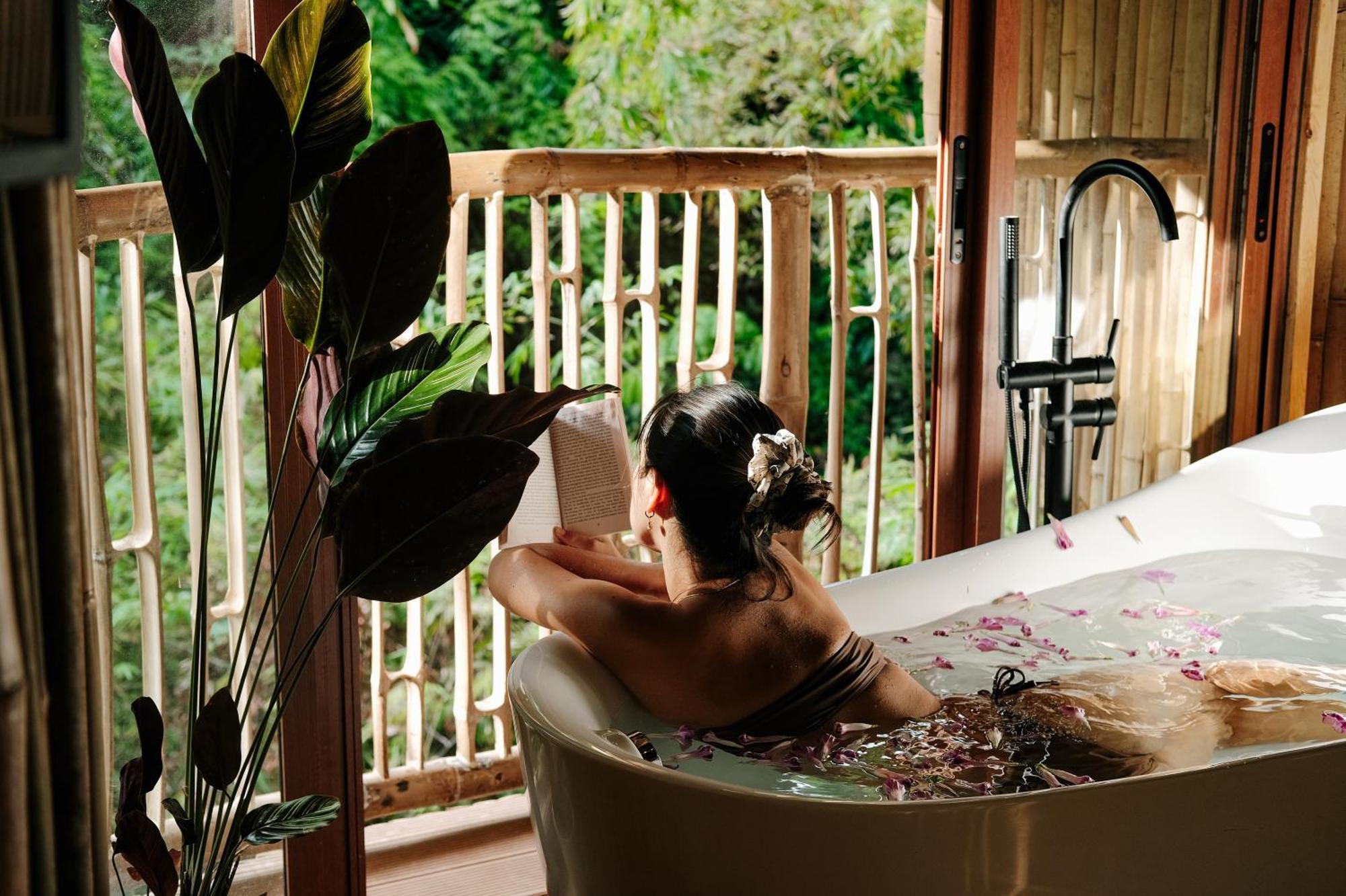 Treehouse De Valentine Villa Balamban Ngoại thất bức ảnh